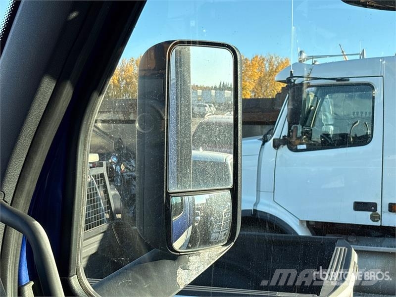 Freightliner Cascadia 126 Sadulveokid