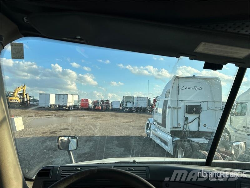 Freightliner Cascadia 125 Тягачі