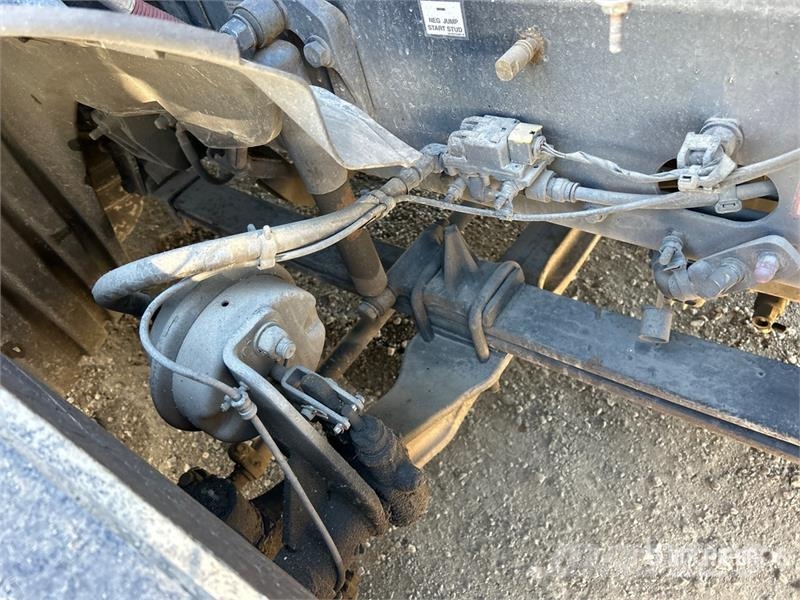 Freightliner Cascadia 126 وحدات الجر