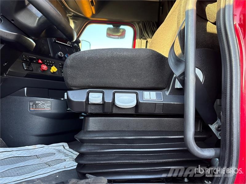 Freightliner Cascadia 126 Trekkers