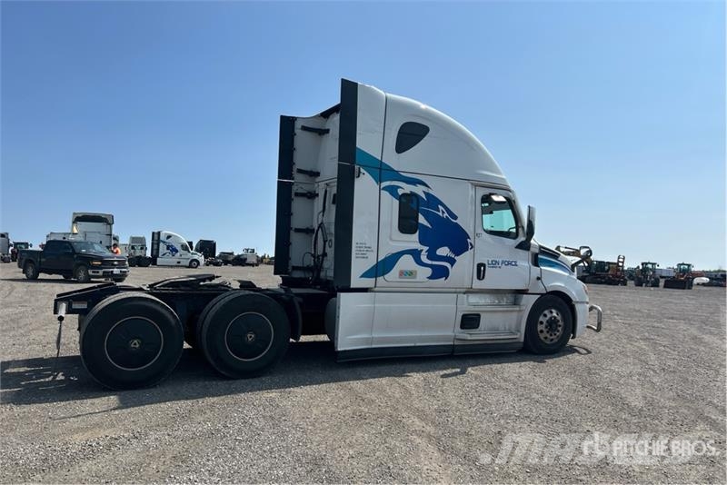 Freightliner Cascadia 126 Tractor Units