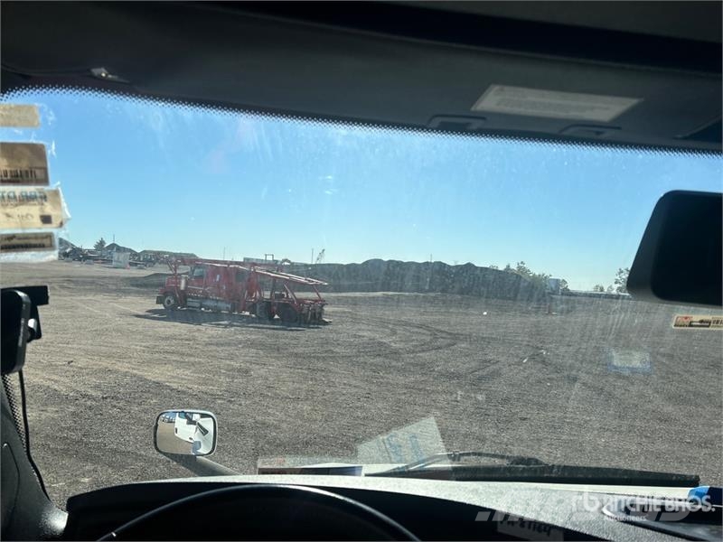 Freightliner Cascadia 126 Trekkers