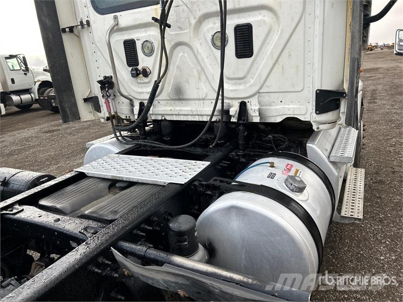 Freightliner Cascadia 125 Седельные тягачи