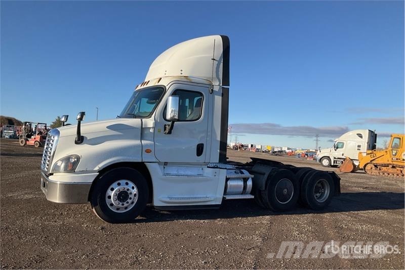 Freightliner Cascadia 125 Nyergesvontatók