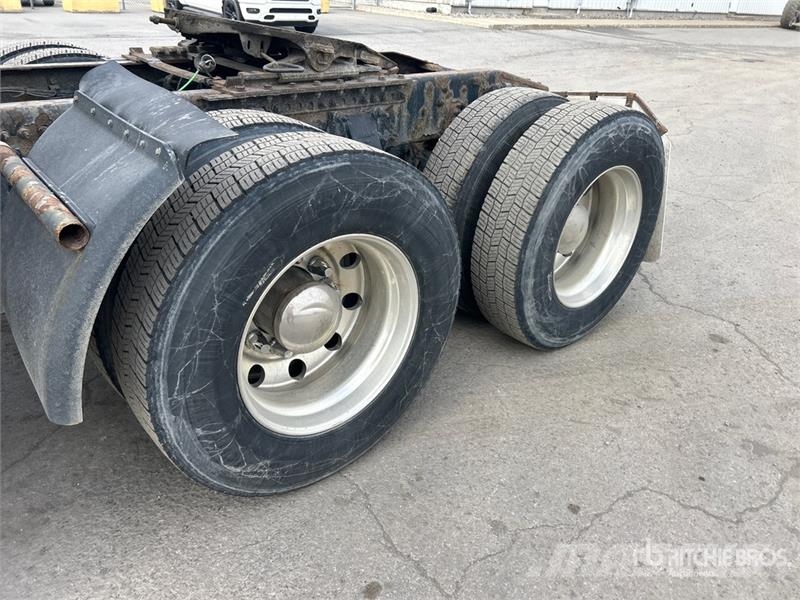 Freightliner Cascadia 116 Тягачі