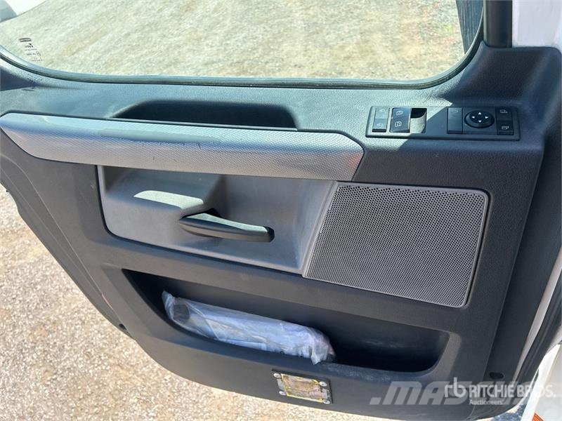Freightliner Cascadia 126 Prime Movers