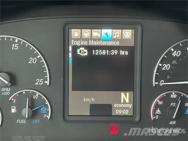 Freightliner Cascadia 126 Prime Movers