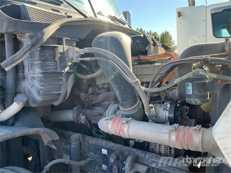 Freightliner Cascadia 125 وحدات الجر