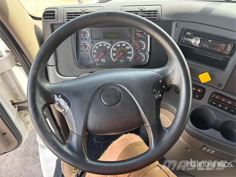 Freightliner Cascadia 113 Motrici e Trattori Stradali