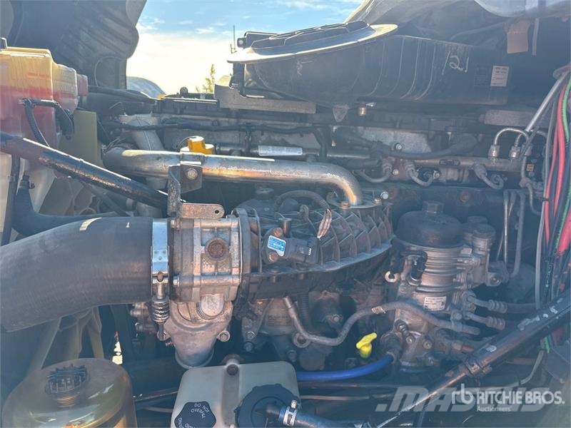 Freightliner Cascadia 125 Тягачі