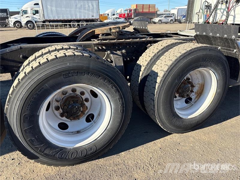Freightliner Cascadia 126 Sattelzugmaschinen