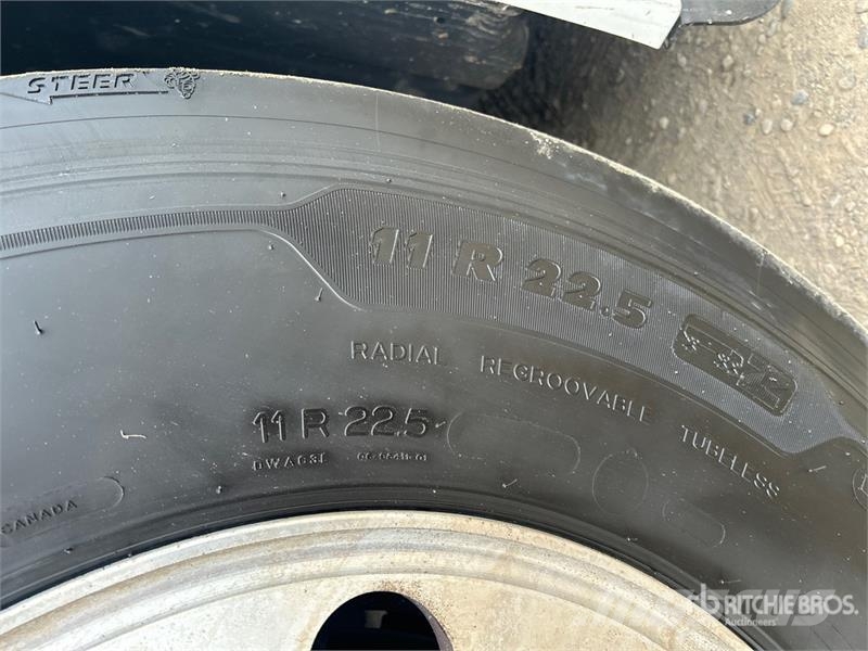 Freightliner Cascadia 126 وحدات الجر