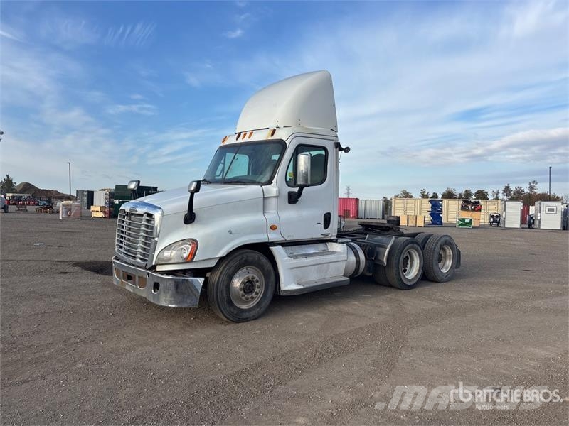 Freightliner Cascadia 125 Tegljači