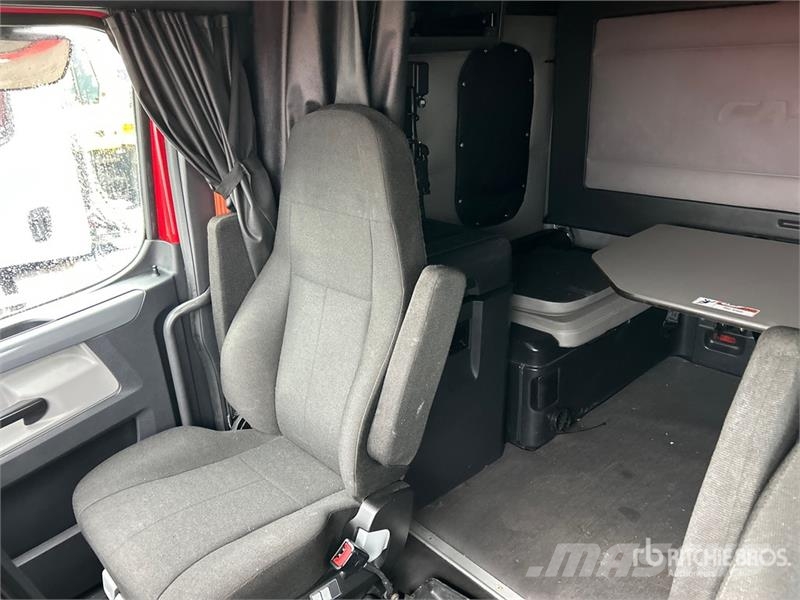 Freightliner Cascadia 126 Prime Movers