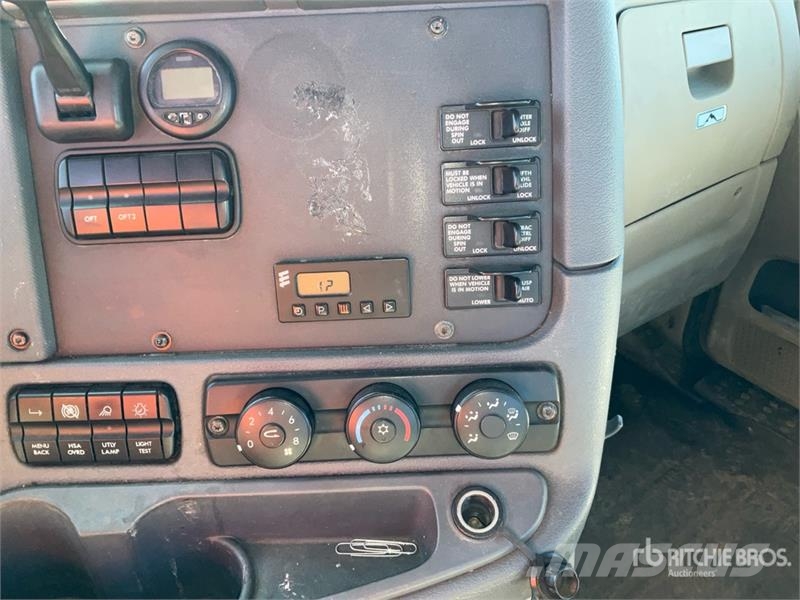Freightliner Cascadia 113 Tracteur routier