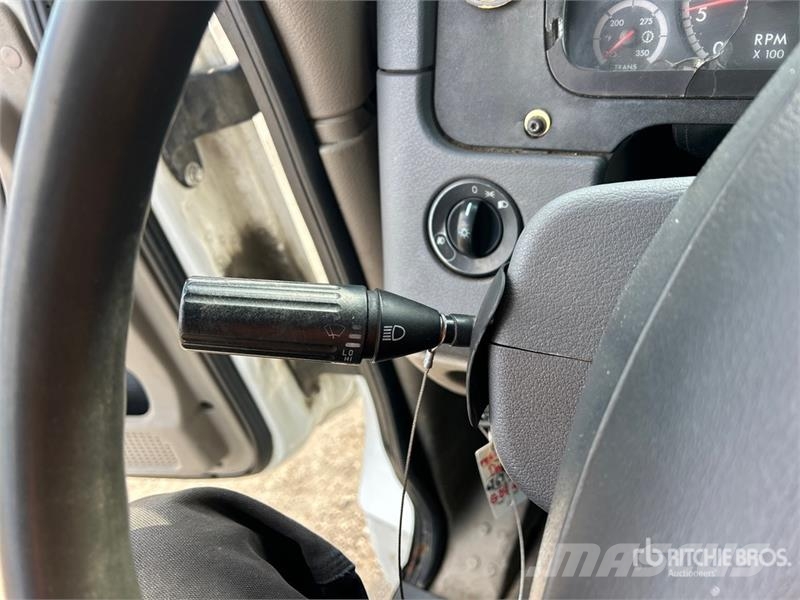 Freightliner Cascadia 125 وحدات الجر