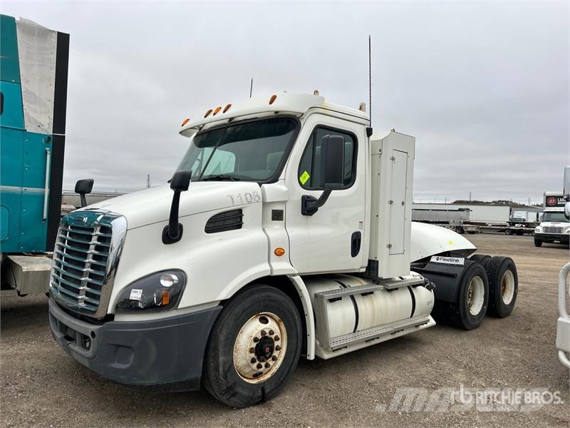 Freightliner Cascadia 113 Sattelzugmaschinen