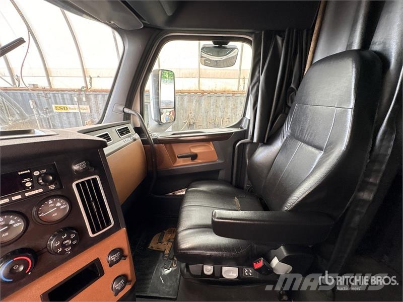 Freightliner Cascadia 126 Tracteur routier