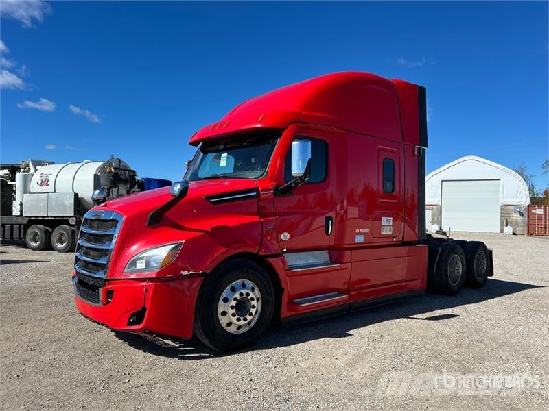 Freightliner Cascadia 126 وحدات الجر