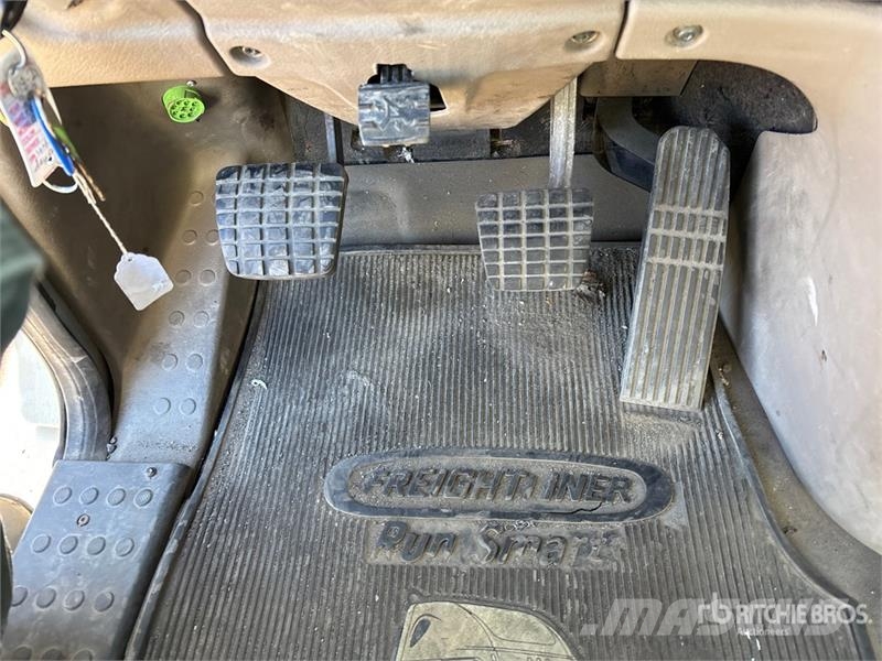 Freightliner Cascadia 125 وحدات الجر