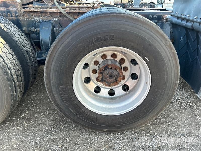Freightliner Cascadia 125 Седельные тягачи