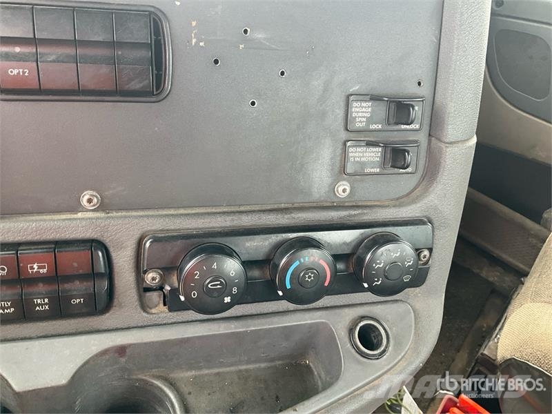 Freightliner Cascadia 125 Tegljači