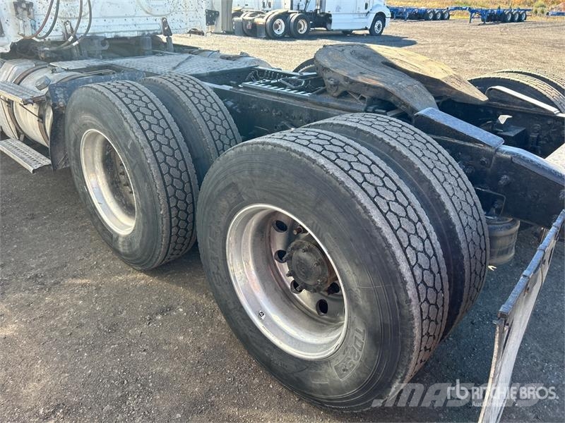 Freightliner Cascadia 125 Тягачі