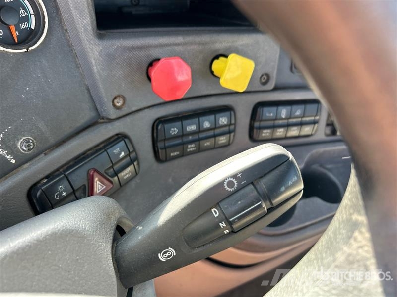 Freightliner Cascadia 125 Тягачі