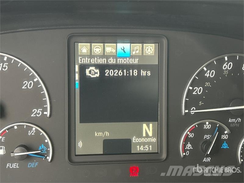 Freightliner Cascadia 116 Trekkers
