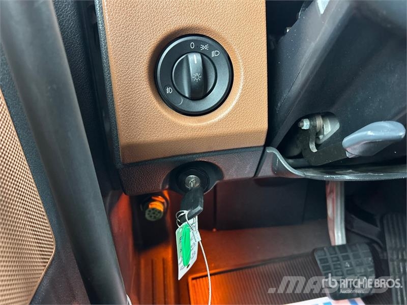 Freightliner Cascadia 126 وحدات الجر