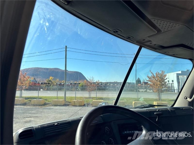 Freightliner Cascadia 125 وحدات الجر