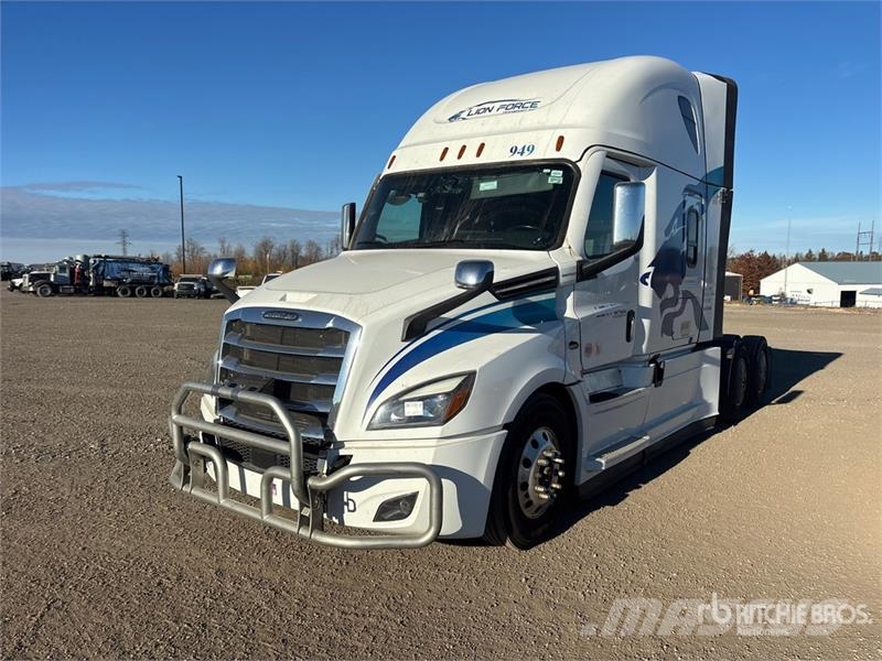 Freightliner Cascadia 126 وحدات الجر
