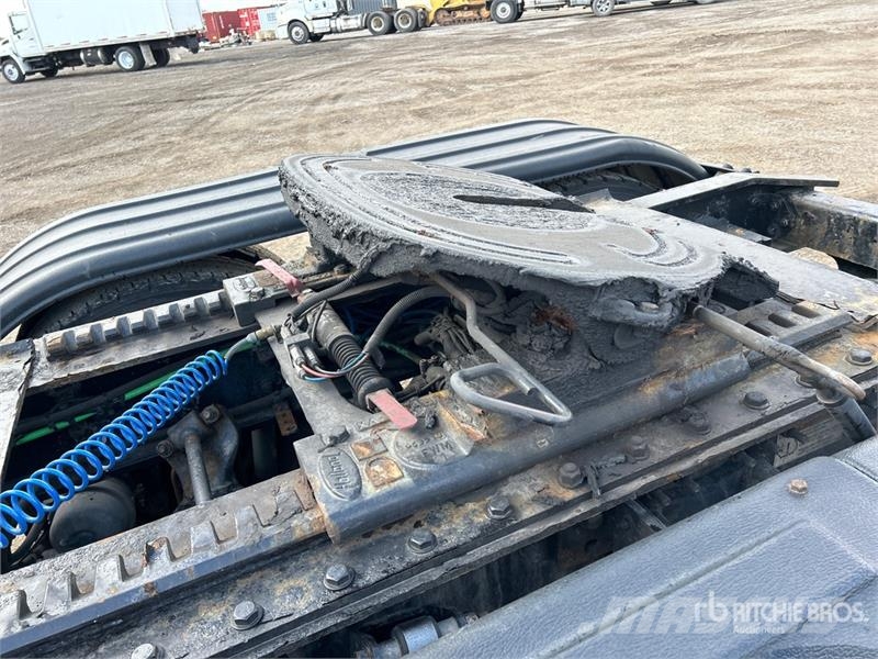 Freightliner Cascadia 113 Trekkers