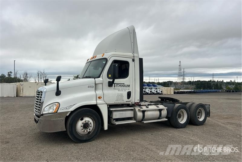 Freightliner Cascadia 125 曳引機組件