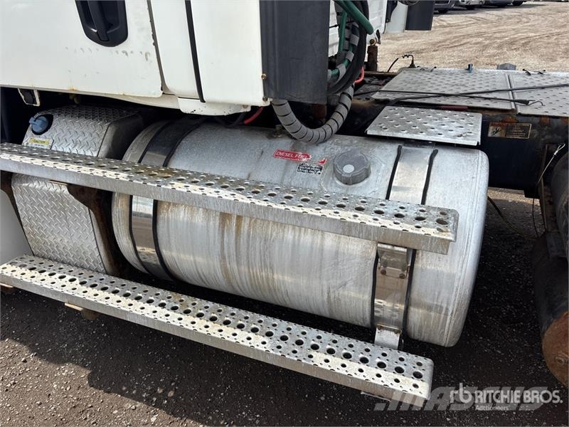 Freightliner Cascadia 126 Vetopöytäautot
