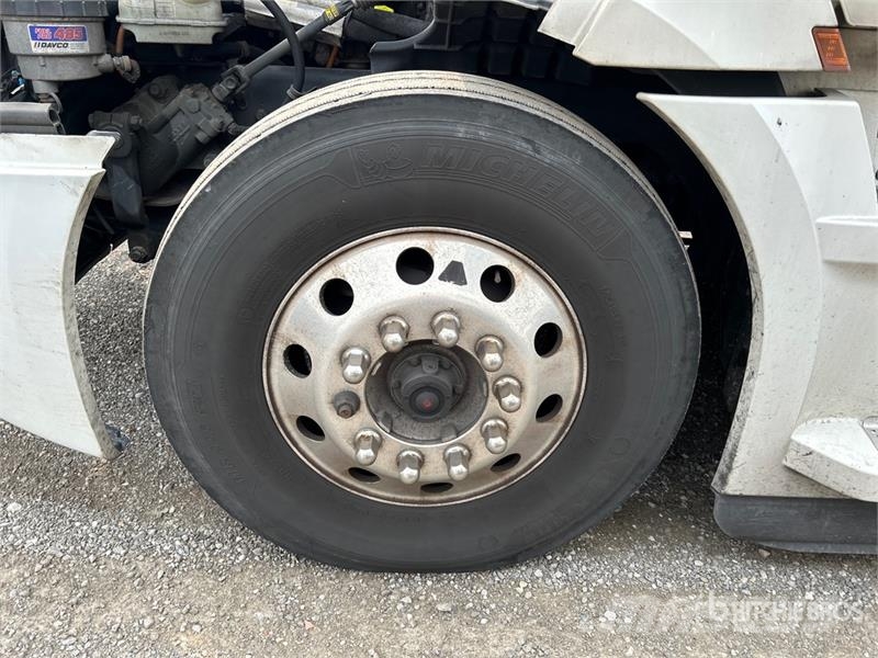 Freightliner Cascadia 126 Naudoti vilkikai