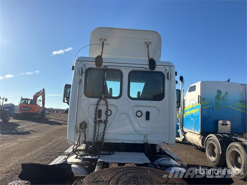 Freightliner Cascadia 125 Тягачі