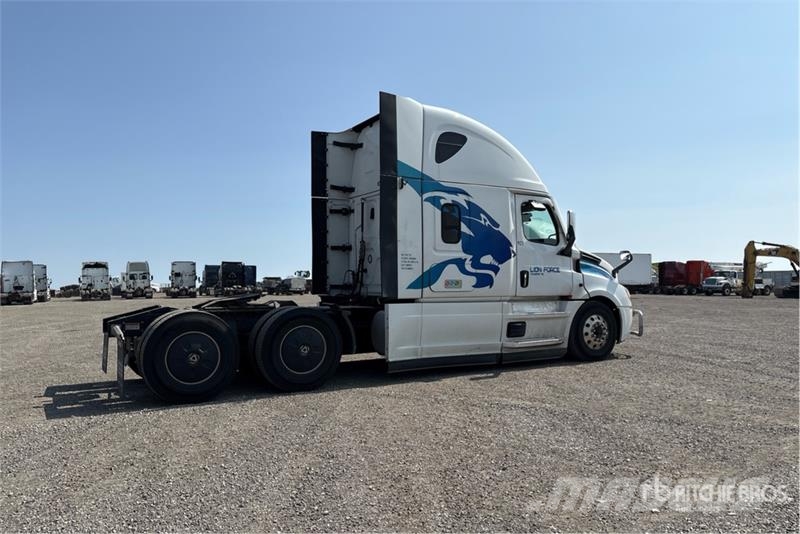 Freightliner Cascadia 126 Naudoti vilkikai