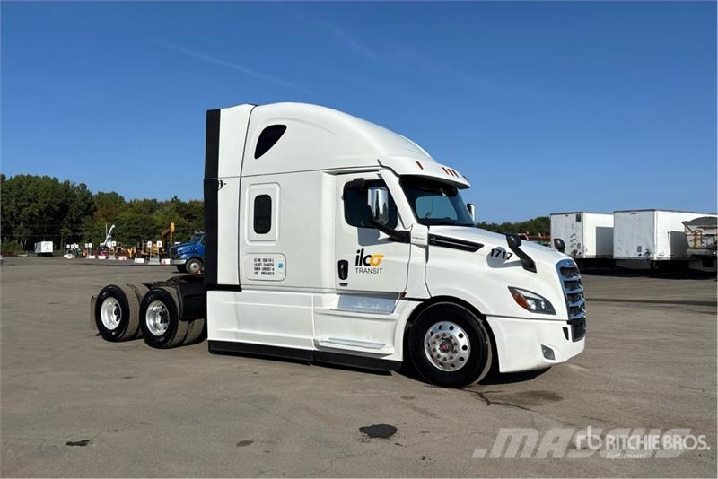 Freightliner Cascadia 126 Prime Movers