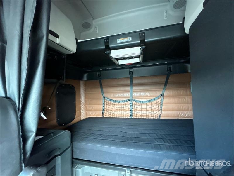 Freightliner Cascadia 126 Cavalos mecânicos
