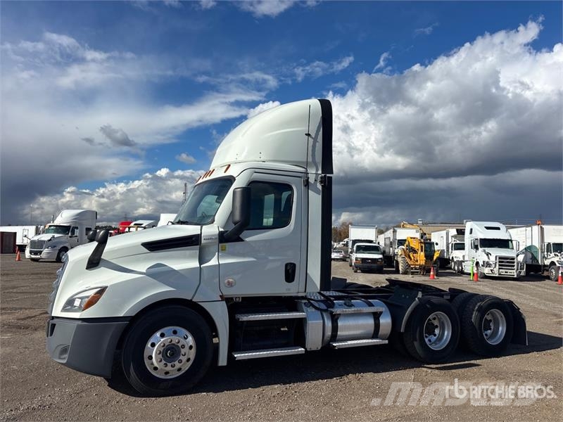 Freightliner Cascadia 126 Cabezas tractoras