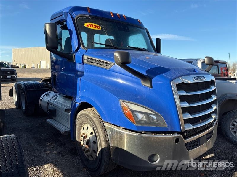 Freightliner Cascadia 126 Τράκτορες