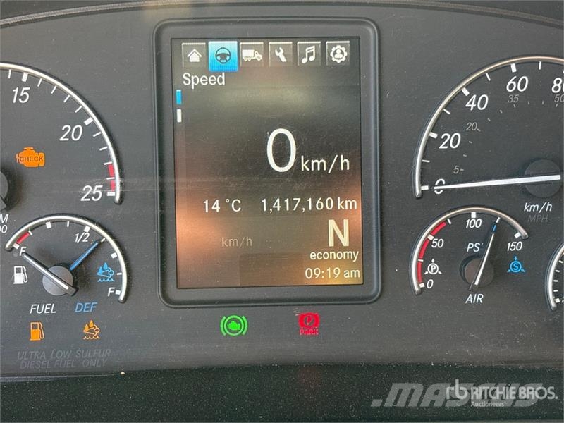 Freightliner Cascadia 126 6x4 T/A Sleeper Truck Tractor Tracteur routier