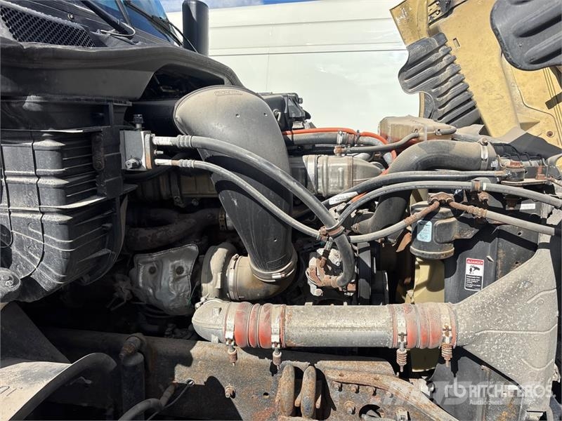 Freightliner Cascadia 125 6x4 T/A Sleeper Truck Tractor Tracteur routier