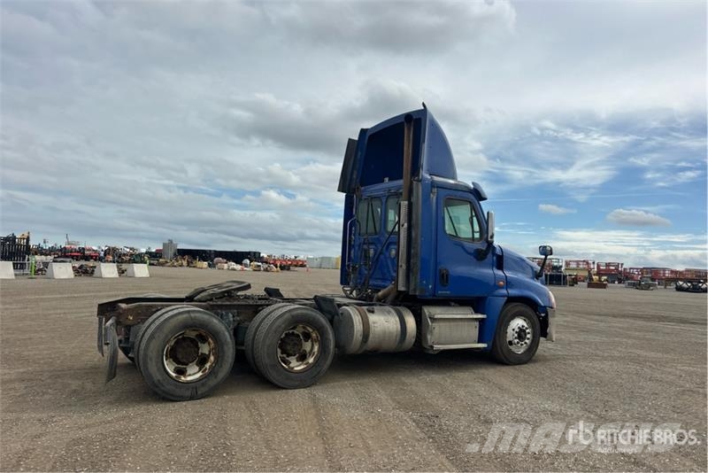 Freightliner Cascadia 125 Tegljači
