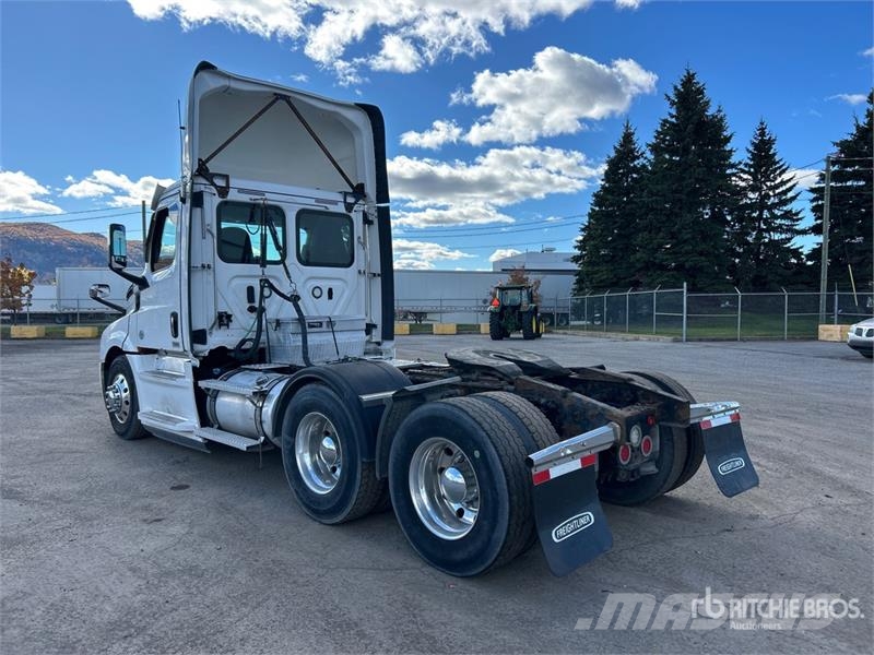 Freightliner Cascadia 126 Tracteur routier