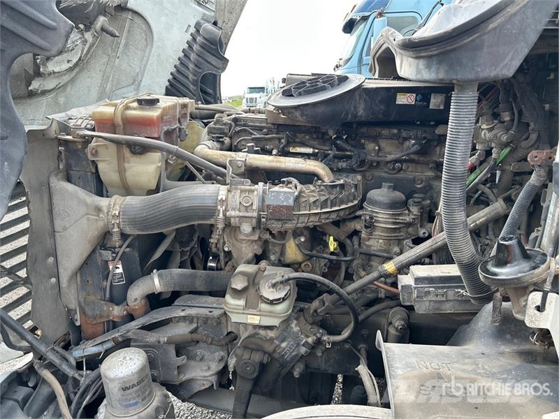 Freightliner Cascadia 125 6x4 T/A Sleeper Truck Tractor Motrici e Trattori Stradali
