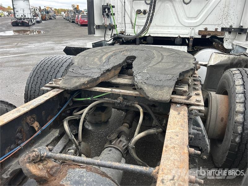 Freightliner Cascadia 116 Trekkers
