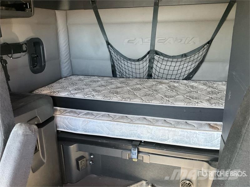 Freightliner Cascadia 126 Tracteur routier