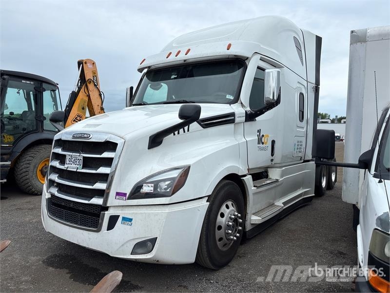 Freightliner Cascadia 126 Prime Movers